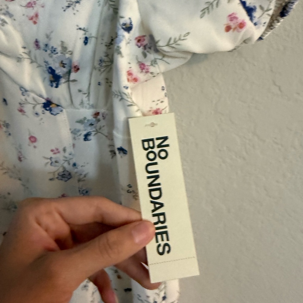 No Boundaries Womens Woven Midi Dress Ivory Combo - Picture 7 of 9